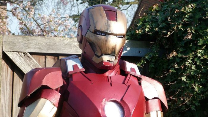 Fã constrói impressionante traje do Iron Man 26