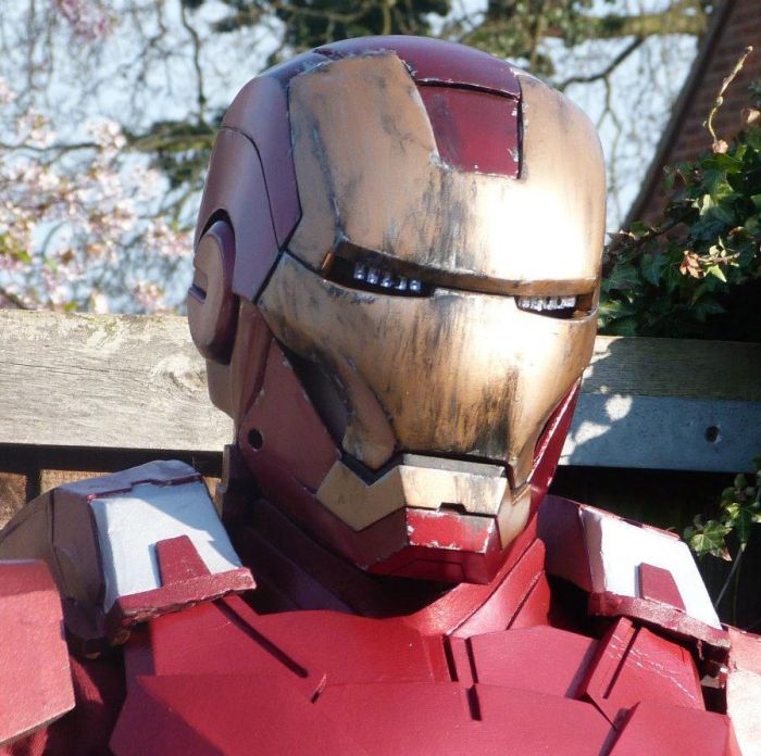 Fã constrói impressionante traje do Iron Man 27