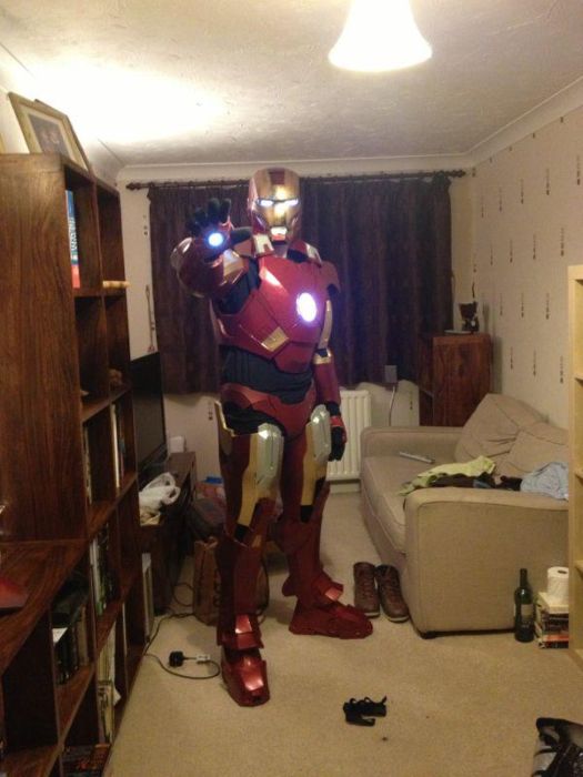 Fã constrói impressionante traje do Iron Man 31