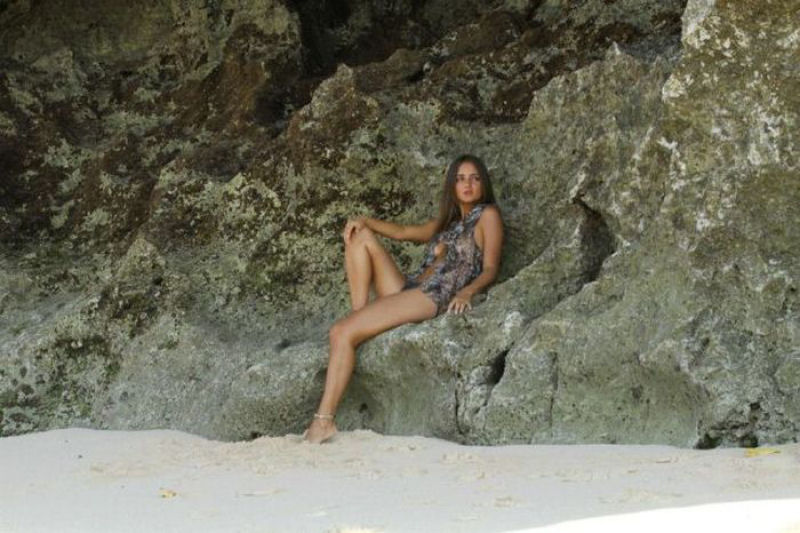 Jovem brasileira leiloa virgindade por mais de um milhão e meio 10