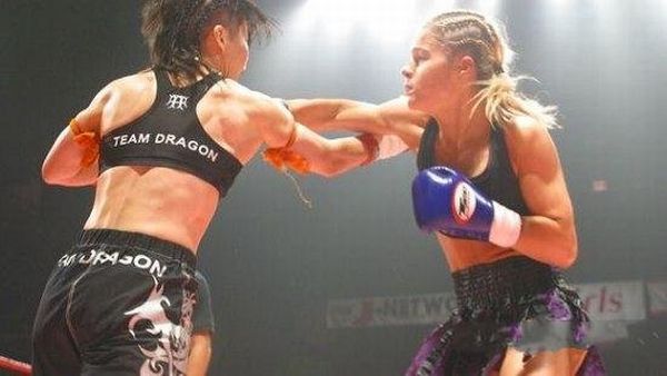 As sexy lutadoras do MMA 62