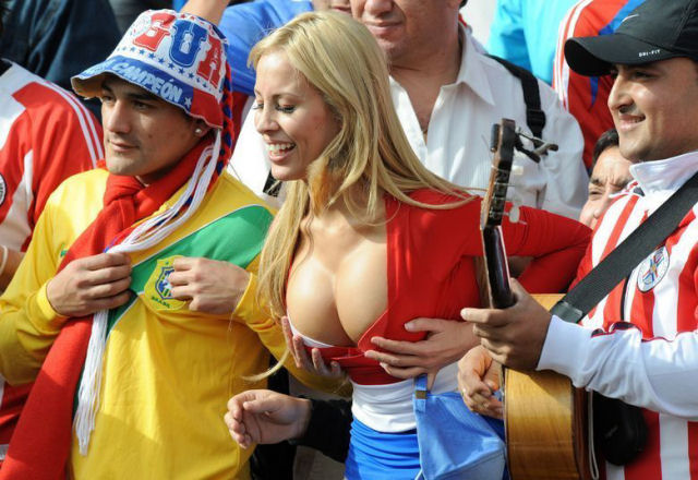 Larissa Riquelme já tem uma substituta 10