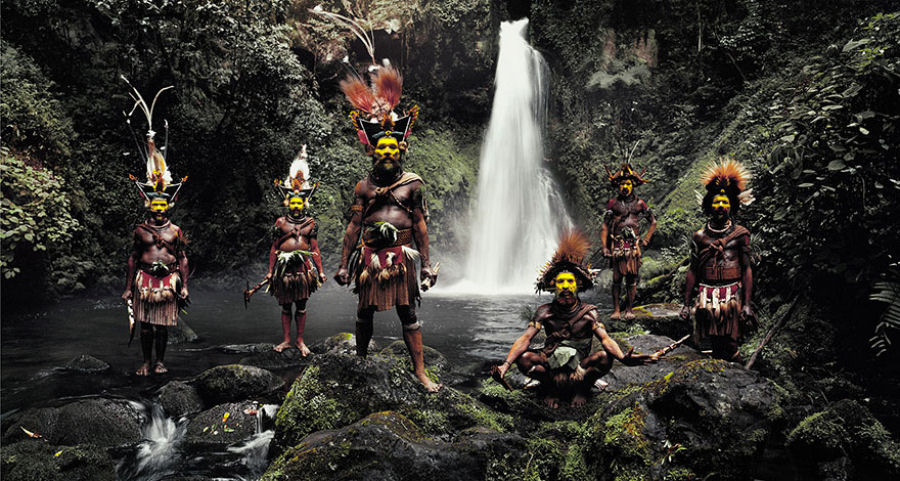 A vida de tribos que estão desaparecendo pelo mundo 06