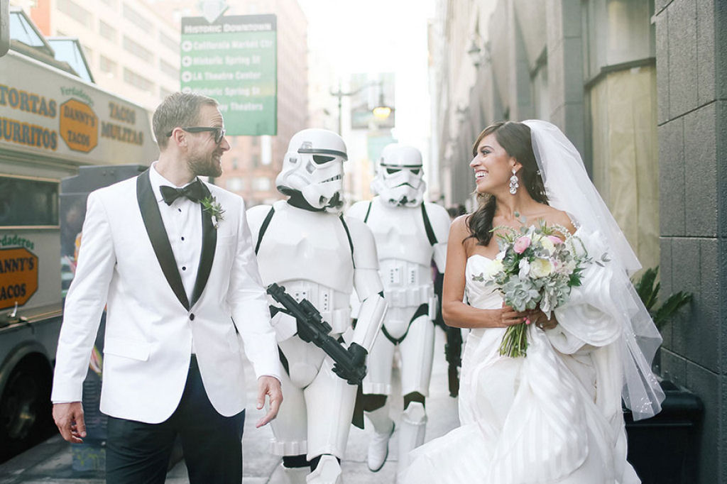 Criativo casamento temático inspirado em Star Wars: que a força do amor esteja com você 02