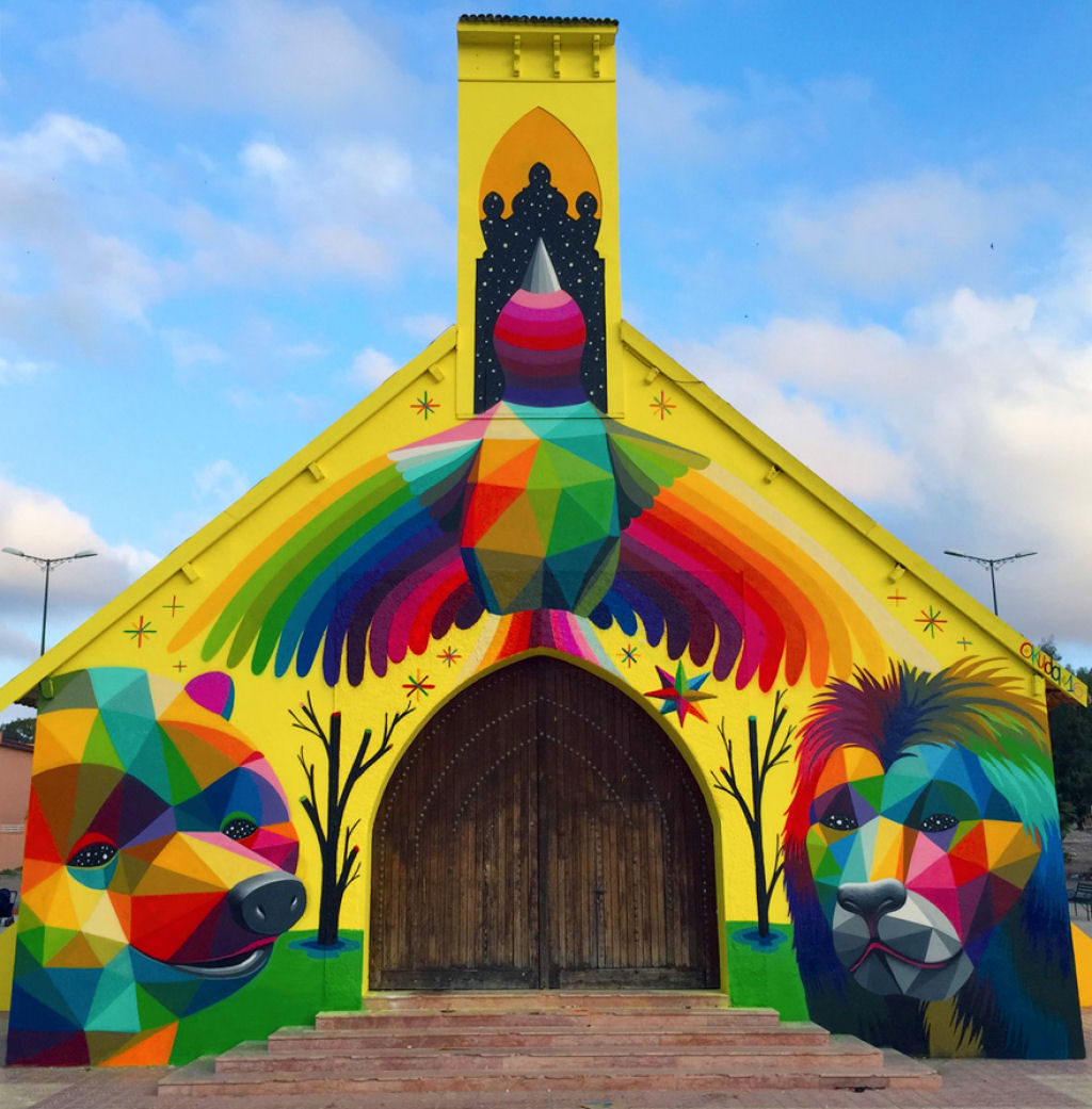 Esta igreja marroquina abandonada foi pintada com belas figuras geométricas coloridas 02