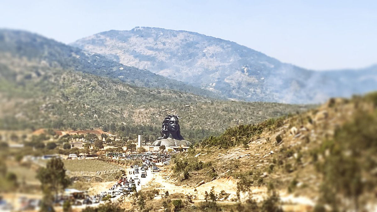 Adiyogi Shiva, a maior escultura de busto do mundo