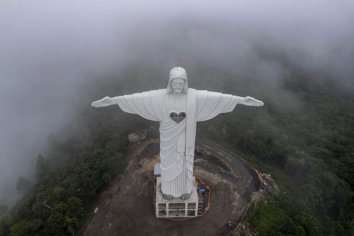 Nova estátua de Jesus é a mais alta do mundo, por enquanto