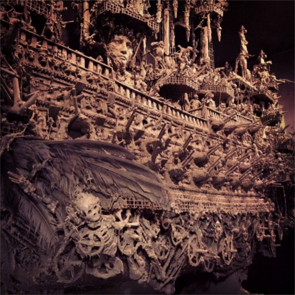 Artista passa 14 meses criando a mais incrvel escultura de navio pirata fantasma 10