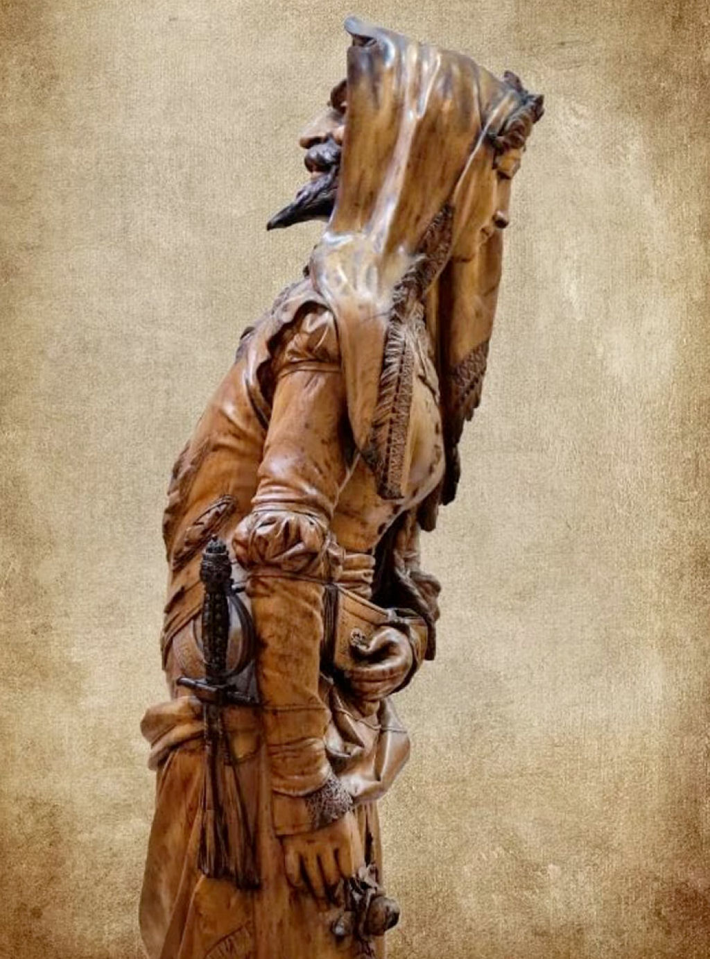Esta 'escultura dupla' do século 19 conta a história de duas pessoas em lados opostos
