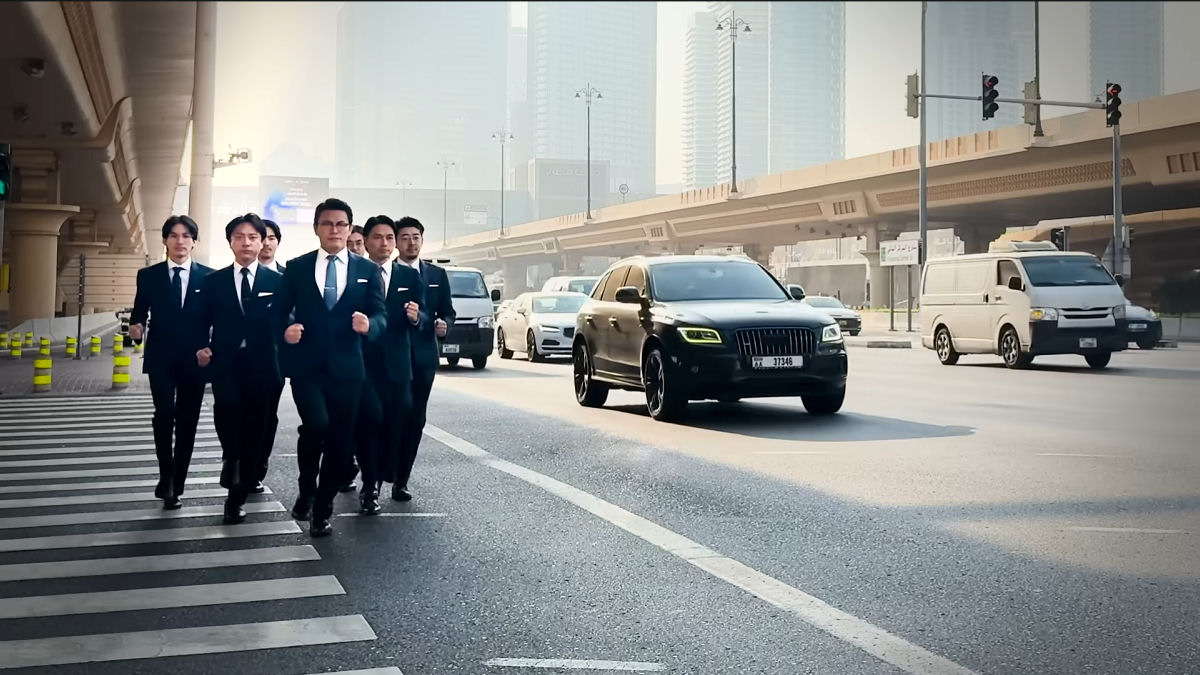 O grupo World Order ressurgiu em Dubai em um torneio de luta