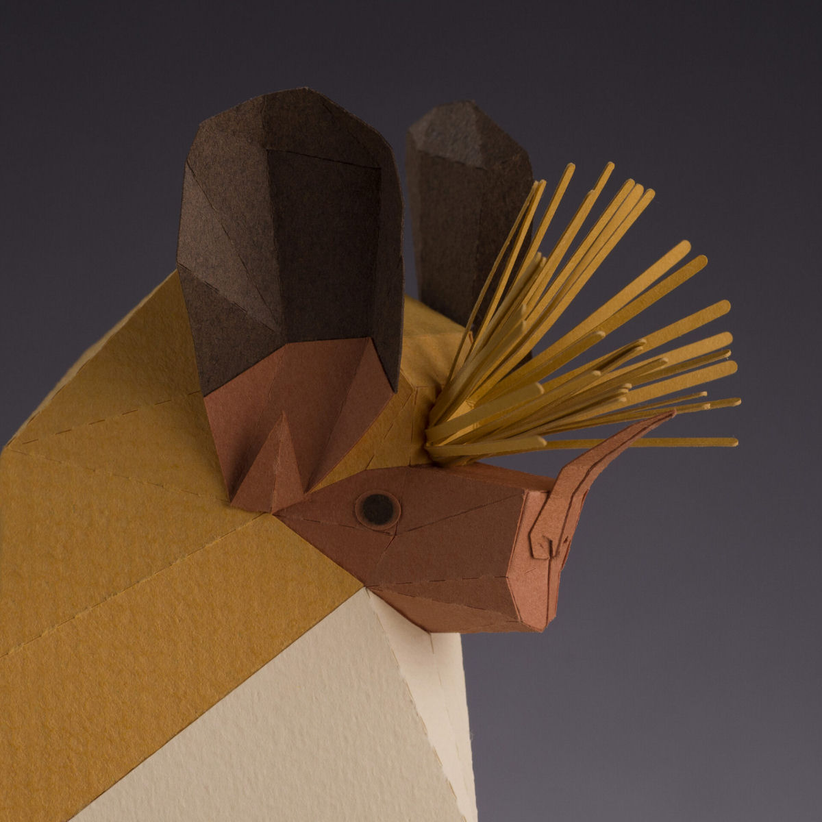 Meticulosas esculturas de papel celebram diversas espcies de morcegos em 'Pequenos amigos das trevas' 06