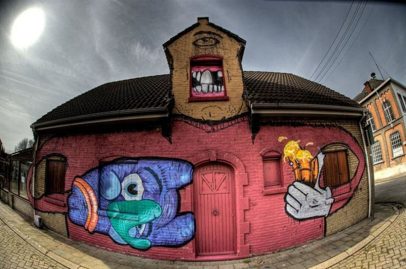 A vila condenada de Doel e sua arte de rua surpreendente 05