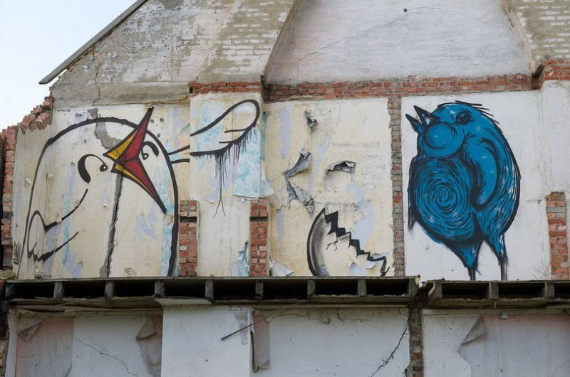 A vila condenada de Doel e sua arte de rua surpreendente 15