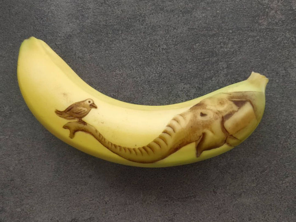 Arte incrível com banana feita partir da oxidação da casca 02