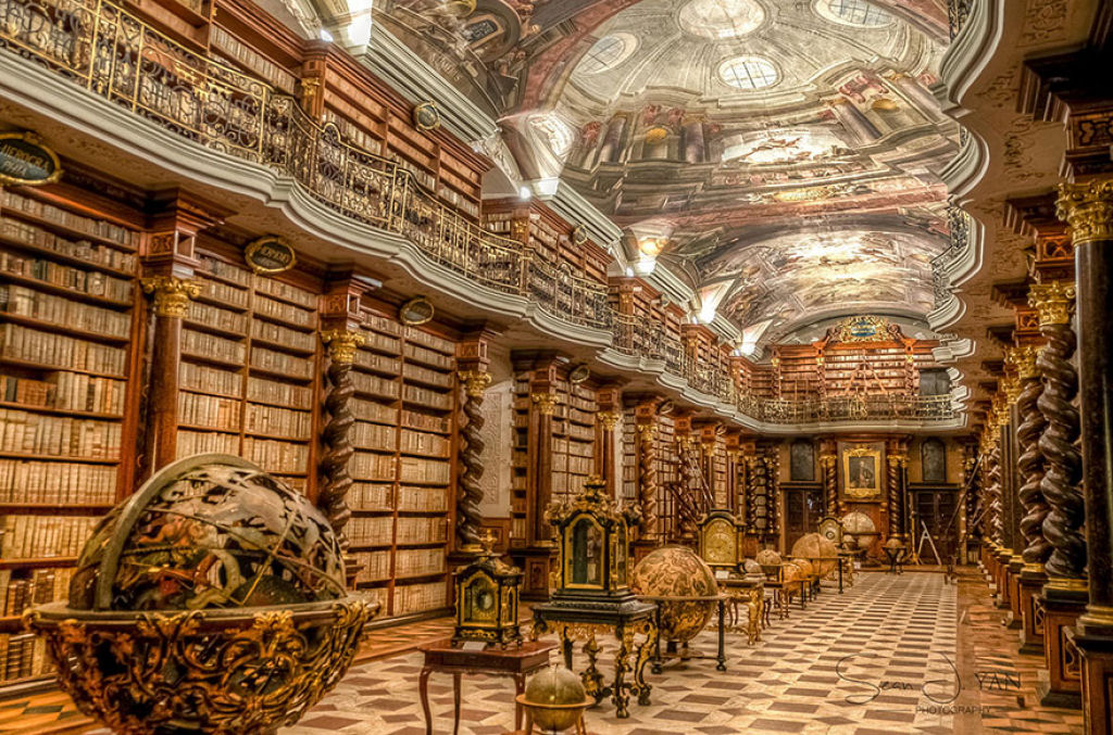 A mais bela biblioteca do mundo fica em Praga 02