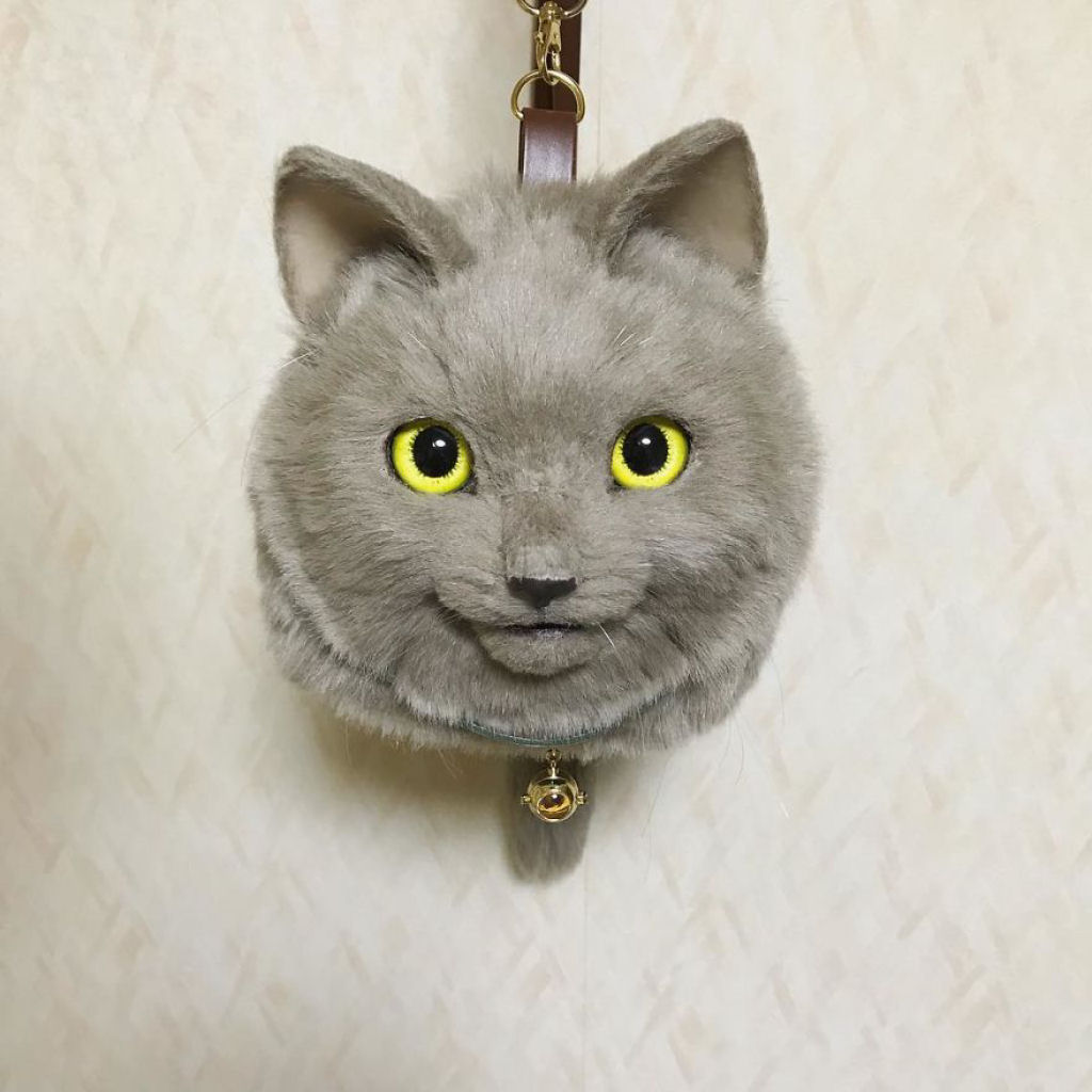 Dona de casa japonesa cria bolsas em forma de gatos incrivelmente realistas 22