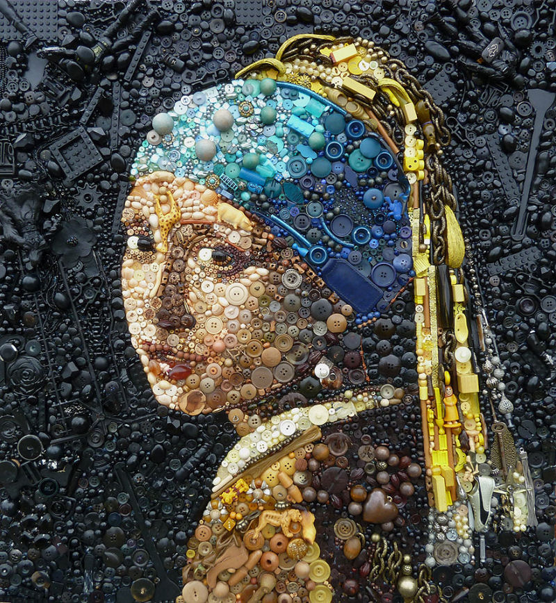 Artista recicla centenas de bugigangas plsticas para recriar pinturas e retratos icnicos 01