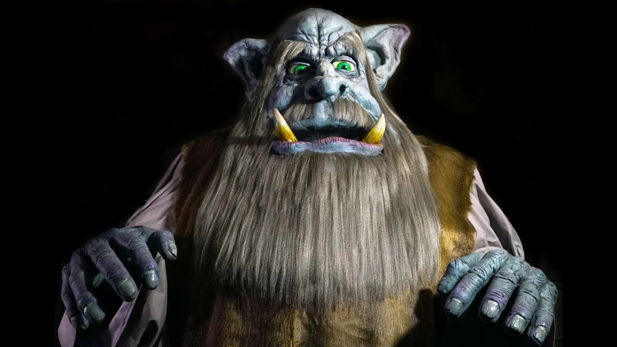 Como são feitos os acessórios animatrônicos gigantes