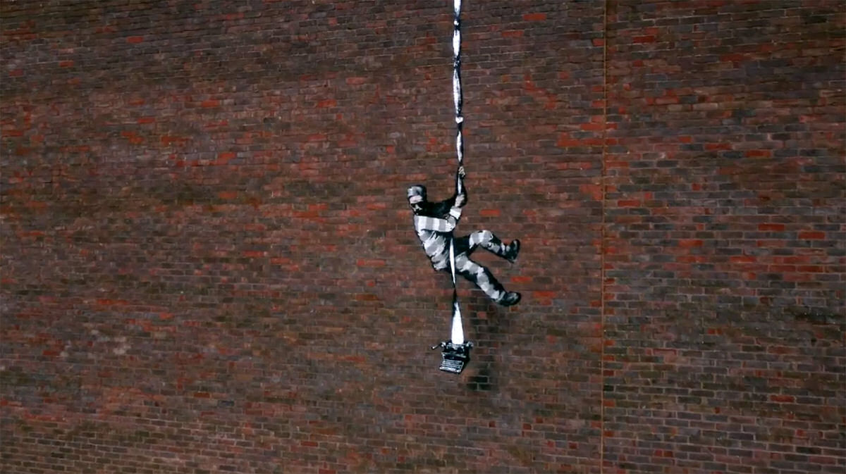 Dessa vez Banksy pintou um mural na prisão que abrigou Oscar Wildede