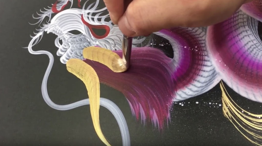 A antiga arte japonesa de pintar dragões com uma única pincelada contínua