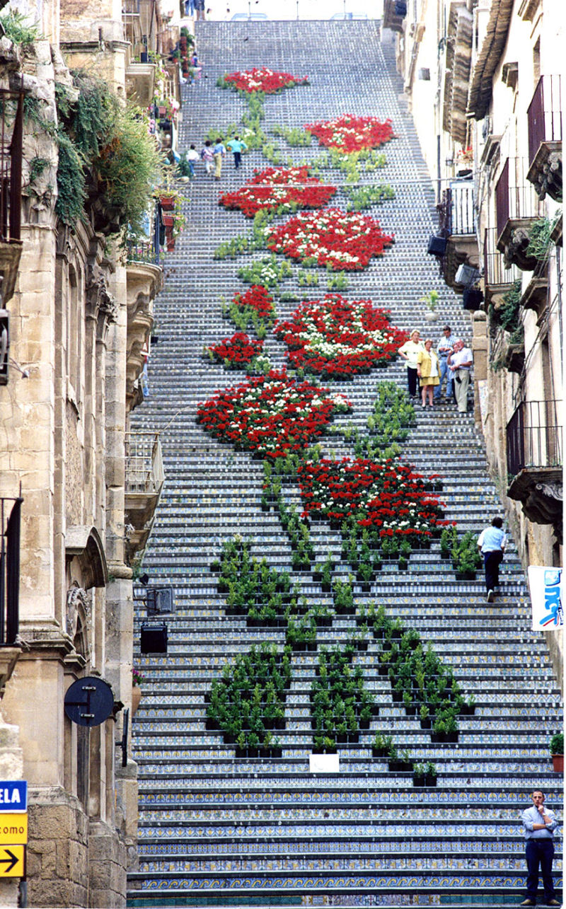 17 escadarias com as mais belas decoraes urbanas do mundo 08