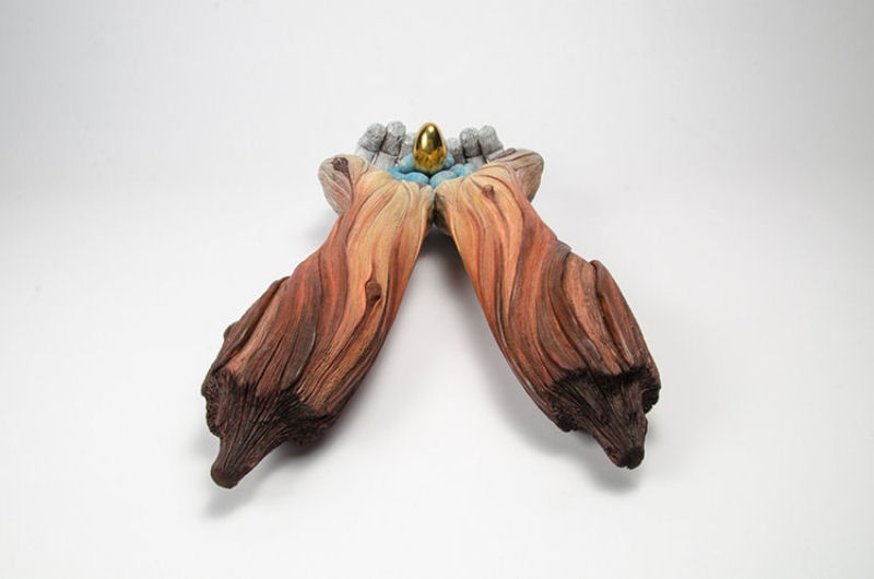 Esculturas de cermica surrealmente elaboradas para parecer madeira esculpida 04