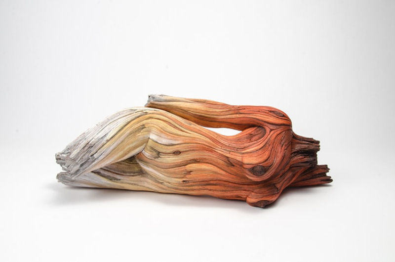 Esculturas de cermica surrealmente elaboradas para parecer madeira esculpida 15