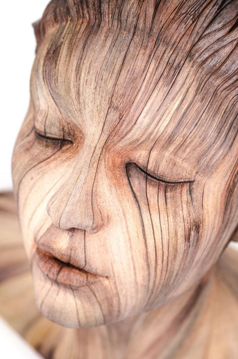Esculturas de cermica surrealmente elaboradas para parecer madeira esculpida 28