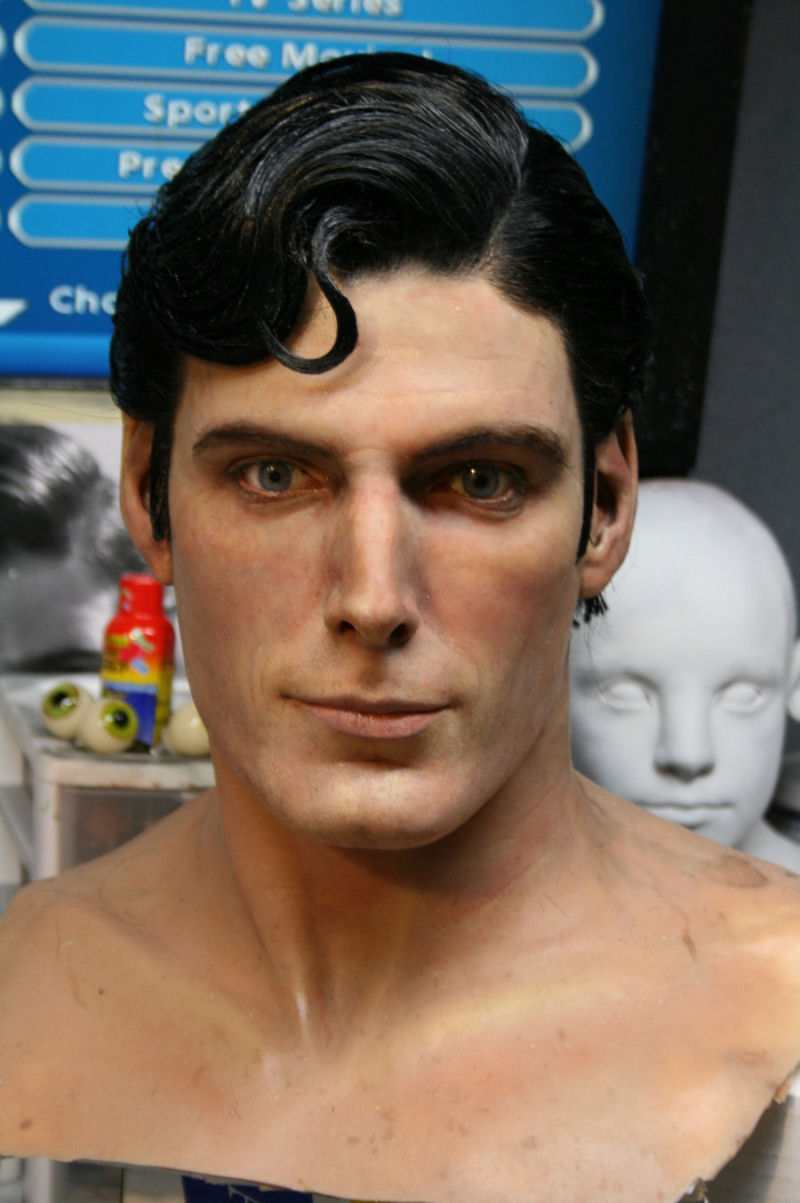 Artista cria bustos de cera incrivelmente realistas de atores famosos e personagens de filmes 05