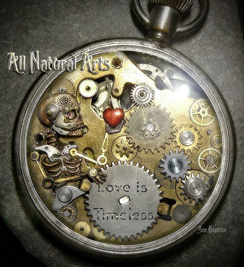 Esculturas steampunk feitas com peças de relógios velhos 02