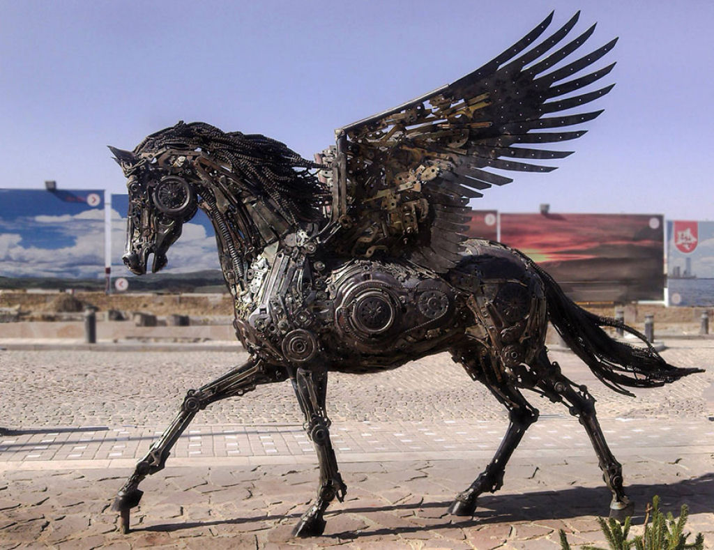 Esculturas steampunk de animais feitas com ferro velho, por Hasan Novrozi 01