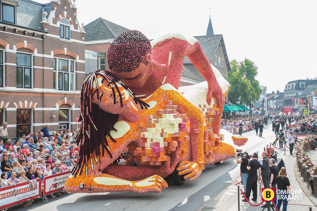 Festival Corso de Zundert 2014: a colorida festa de carros alegricos decorados com flores 16