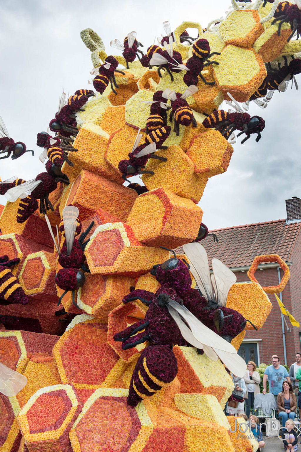 As esculturas gigantes do Corso 2016, o maior desfile floral do mundo 15