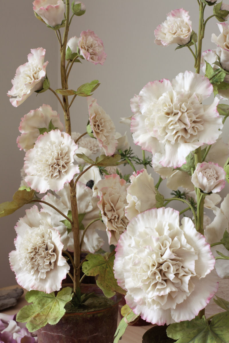 As belssimas flores de porcelana de Vladimir Kanevsky 17
