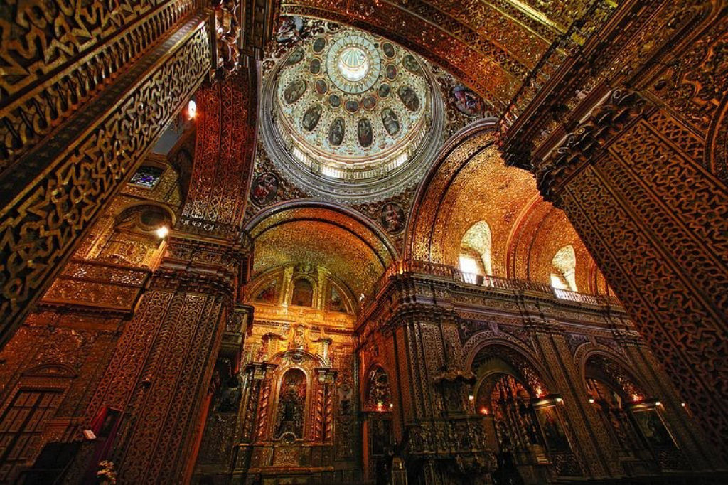 As igrejas barrocas douradas de Quito, Equador 04