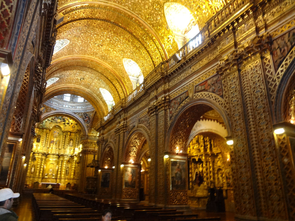 As igrejas barrocas douradas de Quito, Equador 14