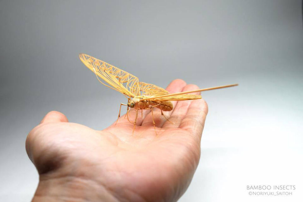 Talentoso artista japonês cria insetos de tamanho natural exclusivamente de bambu 04