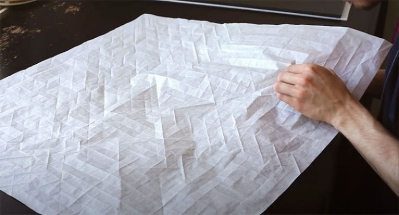 É difícil crer que este origami samurai foi dobrado de uma única folha 03