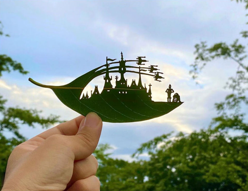Artista japonês cria intrincadas cenas nas folhas de árvores 10