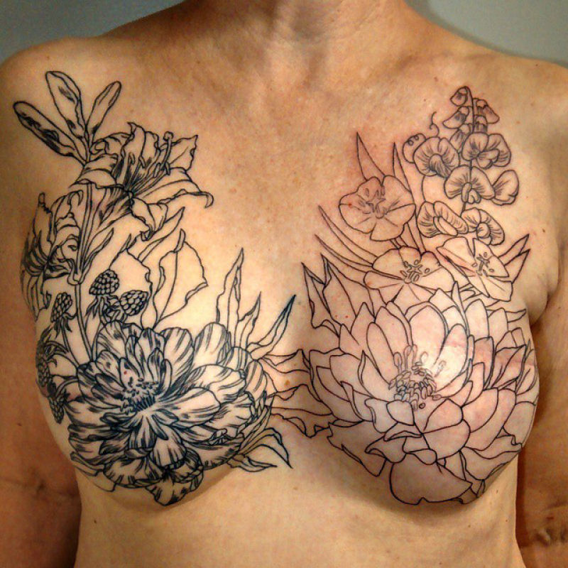 Artistas ocultam cicatrizes de mastectomia com tatuagens 12
