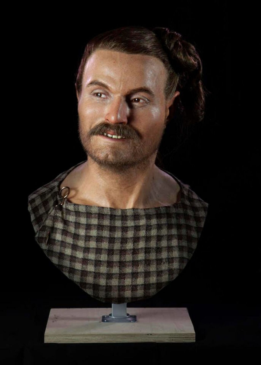Arqueólogo escultor mostra como era o rosto de alguns ancestrais de uma forma inédita até hoje 03