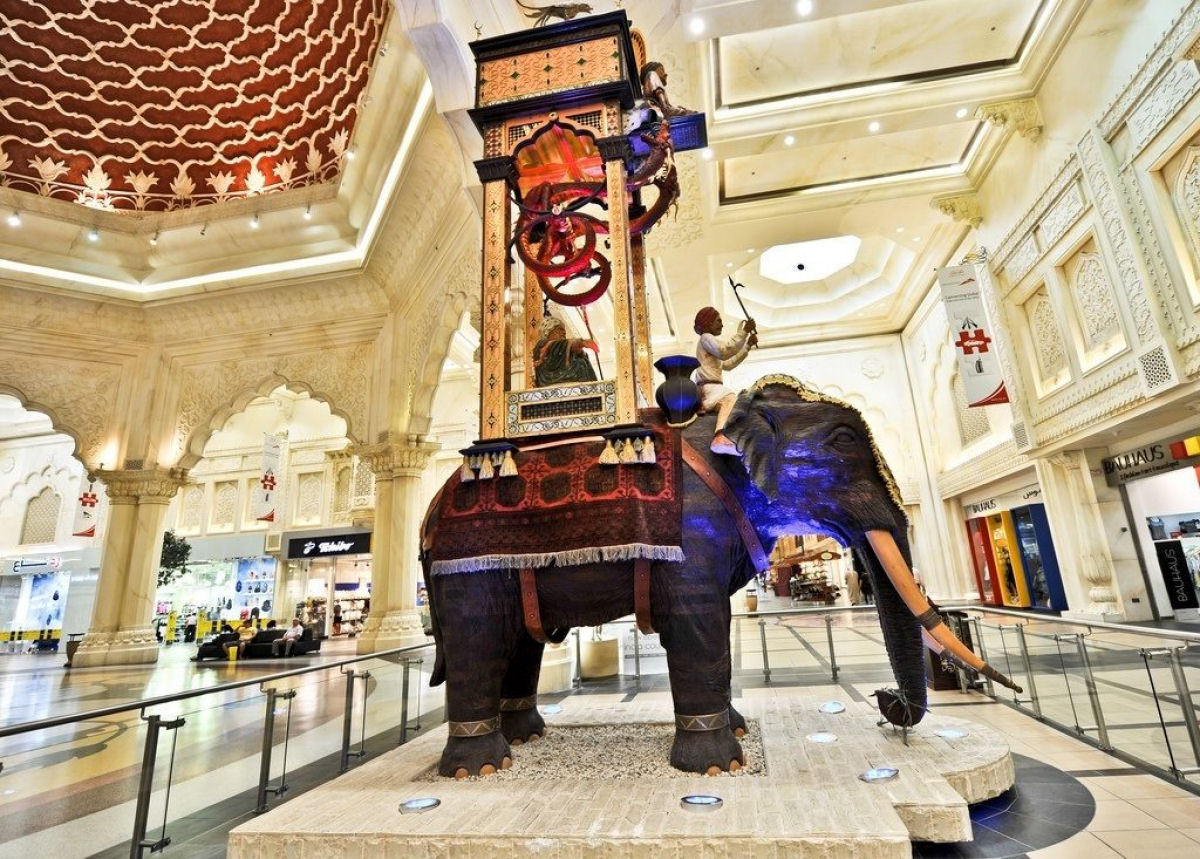 Relógio-Elefante, uma reprodução fiel do enorme relógio de água de Al-Jazari