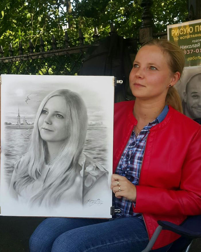 Artista de rua russo desenha incrveis retratos realistas em menos de uma hora 13