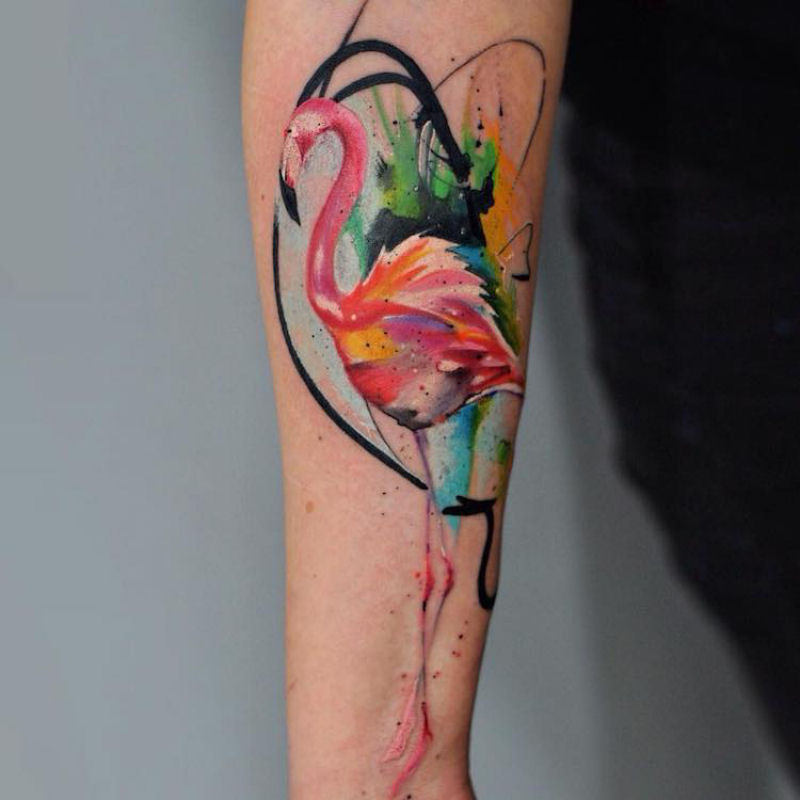 Tatuadora captura a fluidez despreocupada da pintura de aguarela em tatuagens coloridas 02