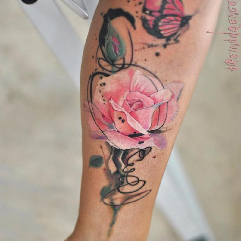 Tatuadora captura a fluidez despreocupada da pintura de aguarela em tatuagens coloridas 07