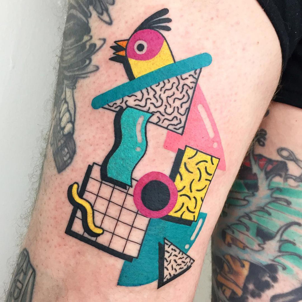 Tatuagens misturam gráficos psicodélicos com padrões amplamente coloridos inspirados nos anos 80 11