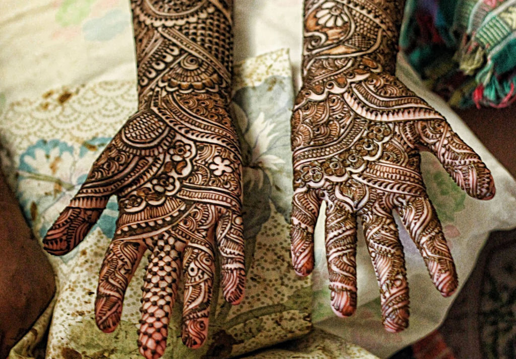Tatuagens de henna: requintados desenhos impermanentes 06