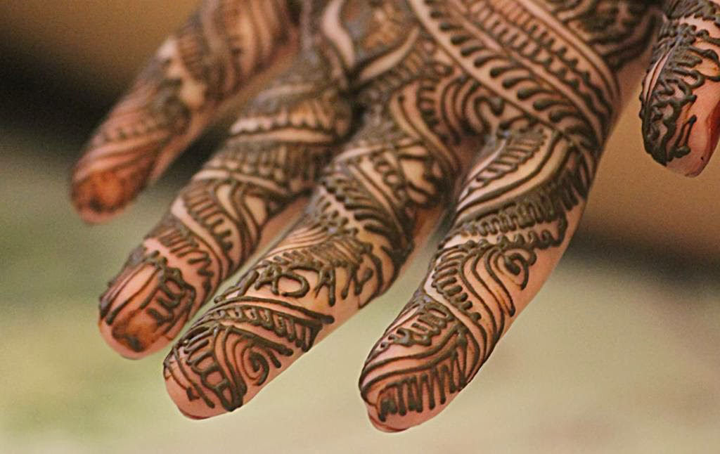 Tatuagens de henna: requintados desenhos impermanentes 07