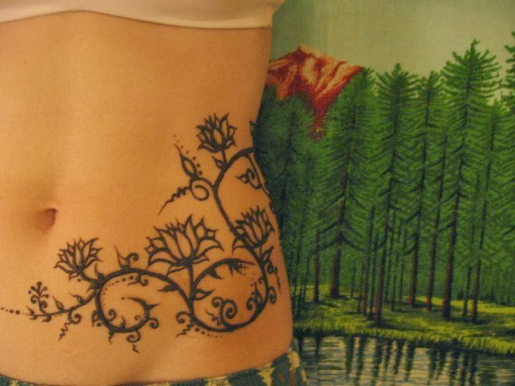 Tatuagens de henna: requintados desenhos impermanentes 17