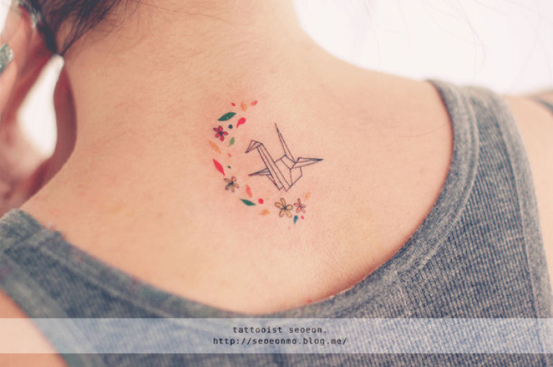 As tatuagens minimalistas da tatuadora coreana Seoeon 01